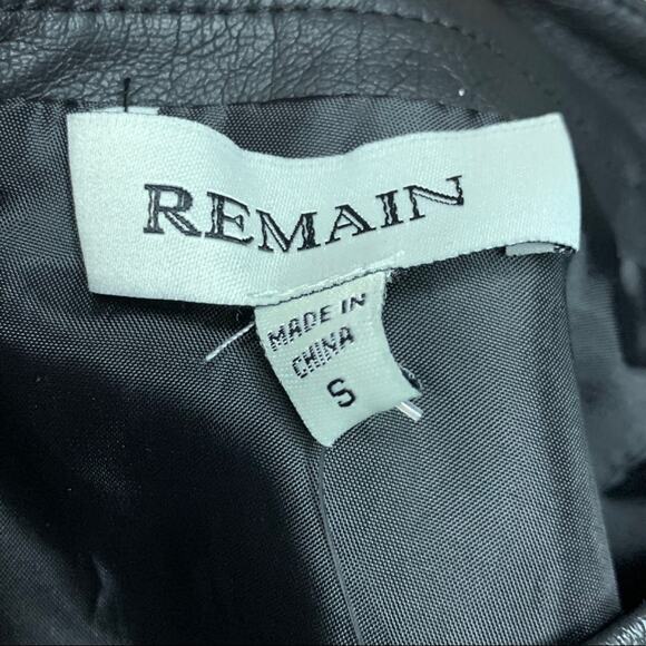 REMAIN NWT Faux Leather Mini Skater Skirt High-Waisted Flare-Hem Black Sz Small - Picture 7 of 11